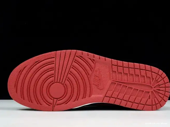 Jordan Banned 555088-001 Retro High Air 1 OG 0612